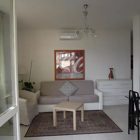 A Dream On The Lake Via Roma Apartment